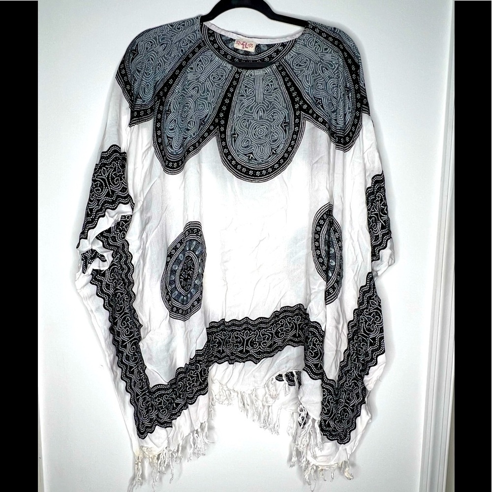 Beach poncho/Coverup